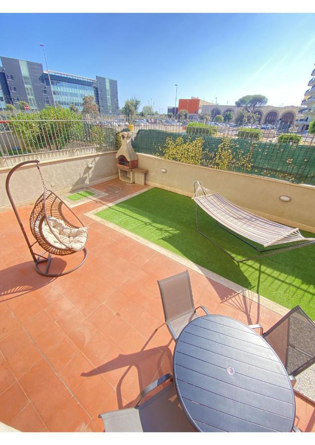 Sun Nest Apartment - Terrace & Garage Fiumicino Esterno foto