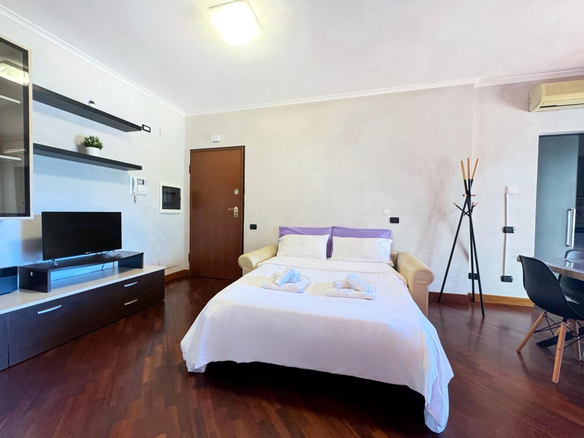 Sun Nest Apartment - Terrace & Garage Fiumicino Esterno foto